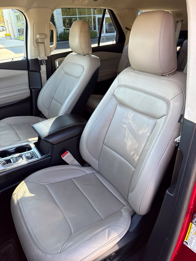 Used 2020 Ford Explorer Limited AWD/4WD image 17