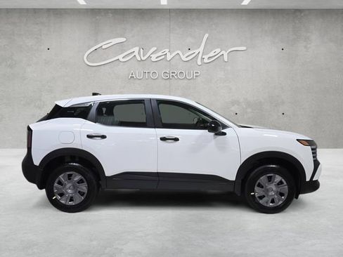 New 2026 Nissan Kicks S image 17