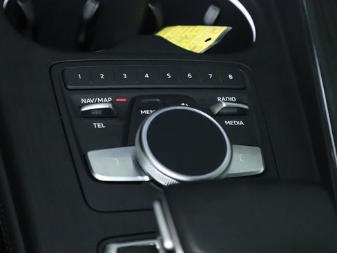 Used 2019 Audi A4 2.0T Premium Plus w/ Premium Plus Package AWD/4WD image 33