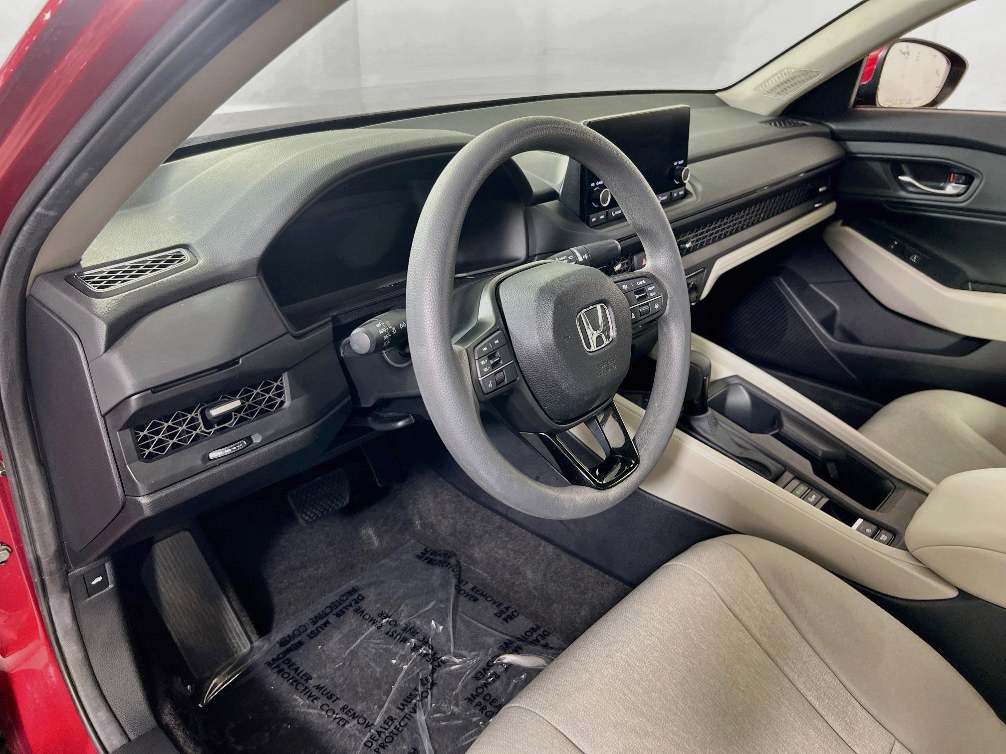 Used 2024 Honda Accord EX image 9