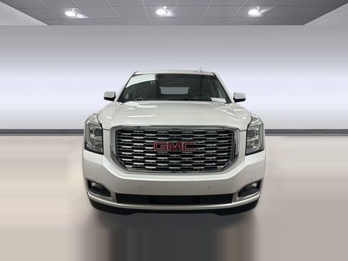 Used 2018 GMC Yukon Denali w/ Enhanced Security Package AWD/4WD image 4