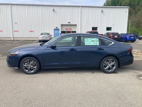 New 2026 Honda Accord EX-L image 3