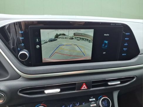 Used 2023 Hyundai Sonata SEL w/ Convenience Package FWD image 24