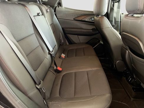 Used 2021 Chevrolet TrailBlazer RS w/ Technology Package FWD image 28