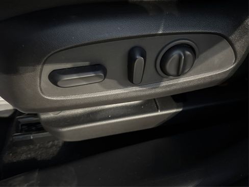 Certified 2023 Buick Encore GX Select w/ Sport Touring Package image 28