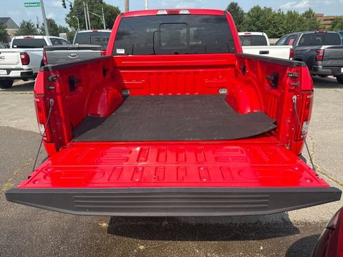 Used 2015 Ford F150 XLT w/ Equipment Group 302A Luxury RWD image 9