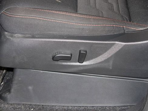 Used 2024 Nissan Frontier PRO-4X w/ Pro Convenience Package image 17