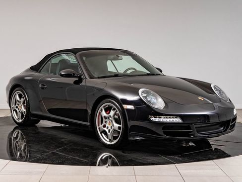Used 2005 Porsche 911 Carrera S RWD image 10