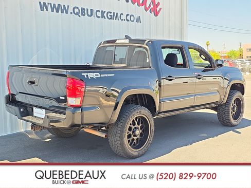 Used 2016 Toyota Tacoma TRD Sport w/ Towing Package RWD image 7
