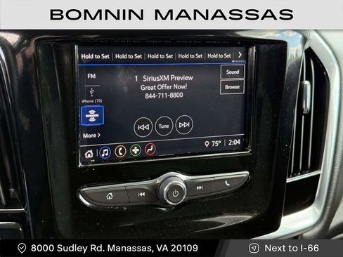 Used 2021 Chevrolet Traverse LT image 17