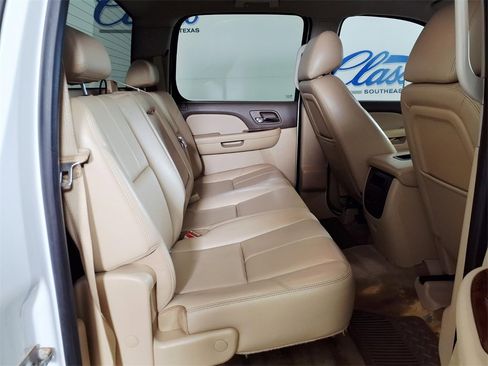 Used 2013 Chevrolet Silverado 3500 LTZ w/ LTZ Plus Package image 11