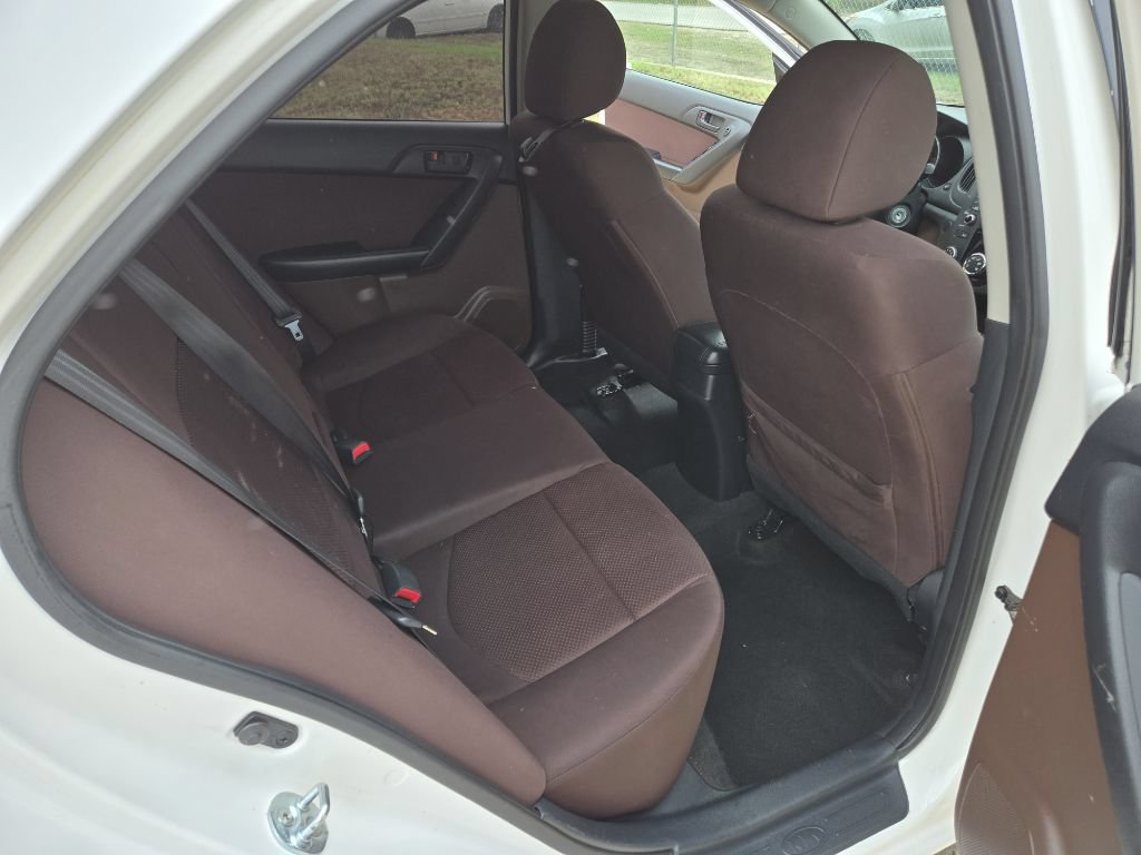 Used 2011 Kia Forte EX FWD image 15