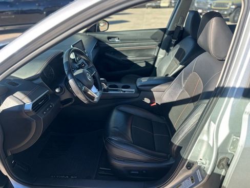 Used 2022 Nissan Altima 2.5 SR AWD/4WD image 19