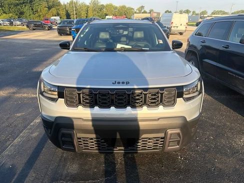Used 2026 Jeep Cherokee Limited AWD/4WD image 10