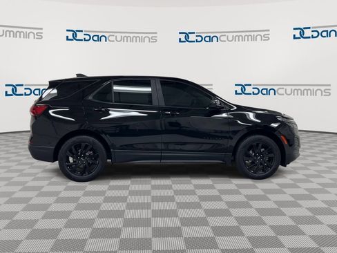 Used 2024 Chevrolet Equinox LS w/ Midnight Edition AWD/4WD image 9