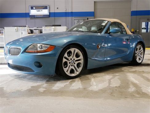 Used 2004 BMW Z4 3.0i image 3