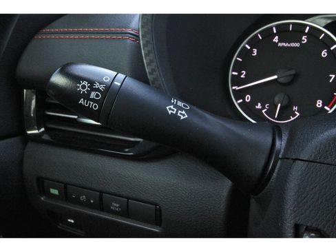 Certified 2024 Nissan Sentra SR w/ SR Premium Package FWD image 19