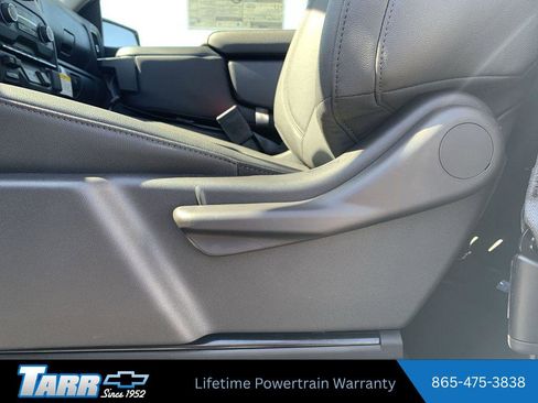 New 2026 Chevrolet Silverado 1500 W/T w/ WT Value Package AWD/4WD image 14