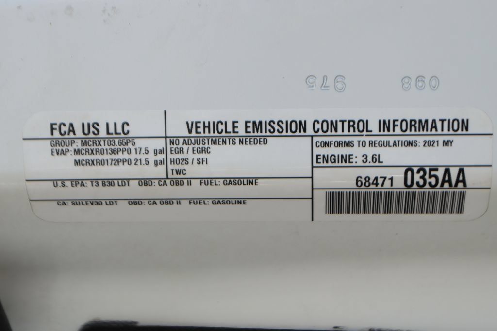 Used 2021 Jeep Wrangler Unlimited Rubicon AWD/4WD image 14