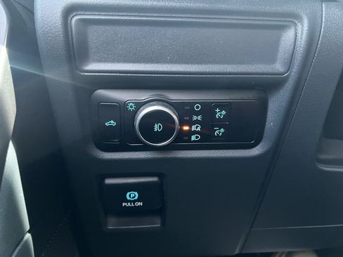 Used 2023 Ford F150 XL w/ STX Appearance Package RWD image 25