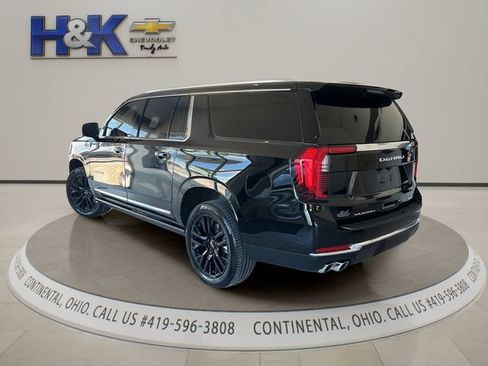 Used 2025 GMC Yukon XL Denali w/ Sun & Power Step Package AWD/4WD image 4