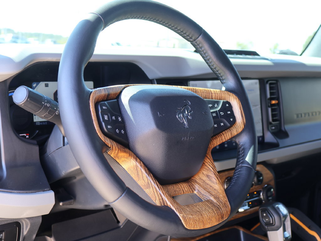 Used 2023 Ford Bronco Badlands w/ Sasquatch Package AWD/4WD image 24