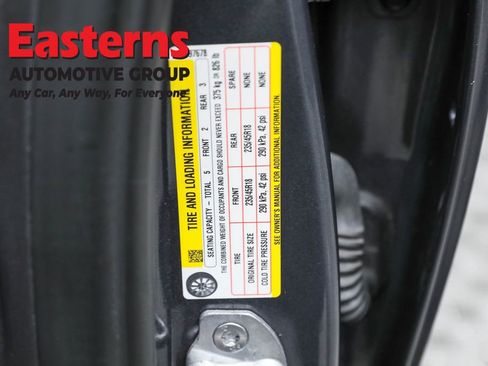 Used 2023 Tesla Model 3 Standard Range image 32