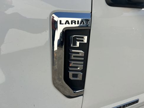 Used 2022 Ford F250 Lariat w/ Lariat Value Package image 15