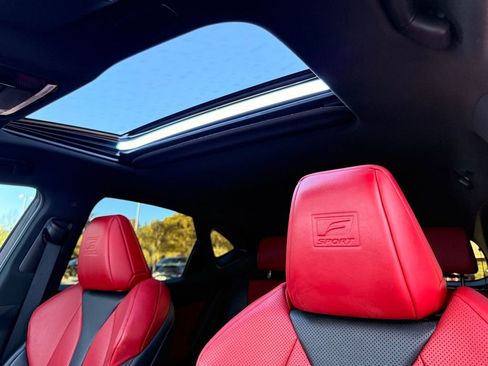 Used 2024 Lexus NX 450h+ F Sport w/ Vision Package image 19