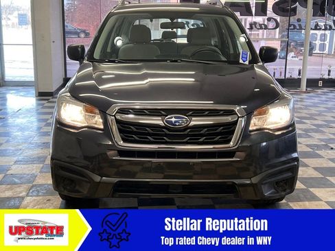 Used 2018 Subaru Forester 2.5i w/ Alloy Wheel Package image 3