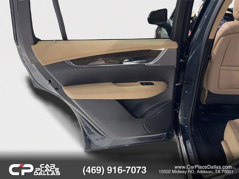 Used 2020 Cadillac XT6 Premium Luxury w/ Platinum Package image 23