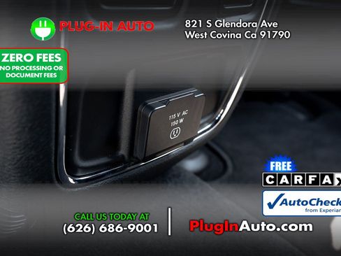 Used 2018 Jeep Grand Cherokee Altitude AWD/4WD image 12