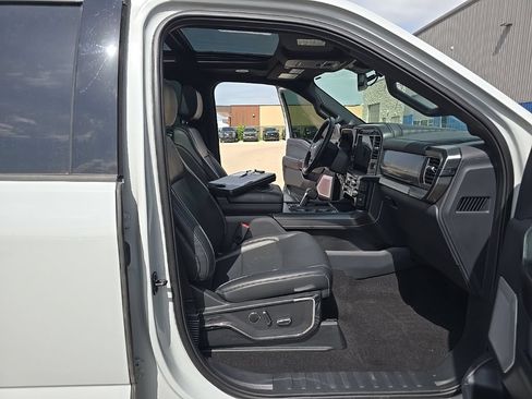 Used 2024 Ford F150 Lariat w/ Equipment Group 502A High AWD/4WD image 18