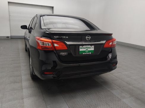 Used 2019 Nissan Sentra S w/ Appearance Package FWD image 5