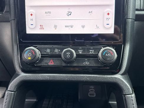 Used 2025 Ford Ranger Raptor image 32