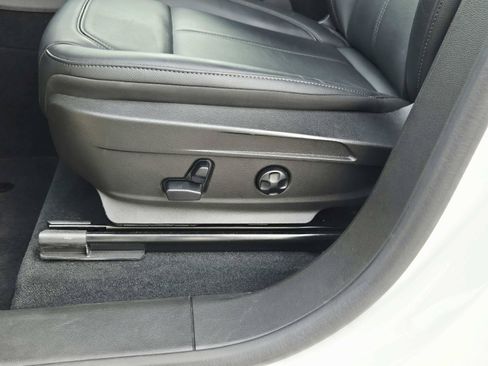 Used 2024 Alfa Romeo Stelvio Sprint AWD/4WD image 38