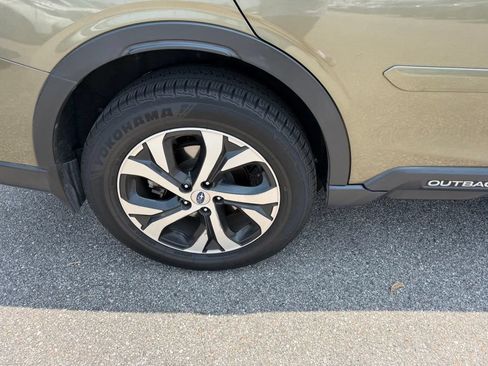 Used 2022 Subaru Outback Limited w/ Popular Package #2 AWD/4WD image 4