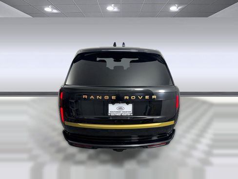 Used 2024 Land Rover Range Rover SE AWD/4WD image 10