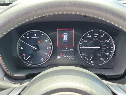 Used 2025 Subaru Outback Premium AWD/4WD image 27