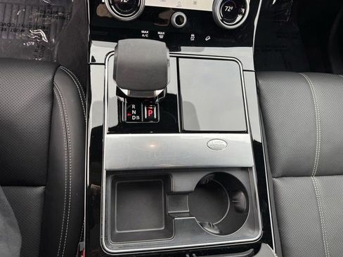 Used 2023 Land Rover Range Rover Velar R-Dynamic S image 26