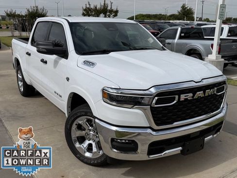 Used 2026 RAM 1500 Lone Star AWD/4WD image 4