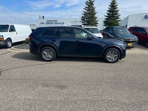 Used 2024 MAZDA CX-90 3.3 Turbo w/ Preferred Plus AWD/4WD image 2
