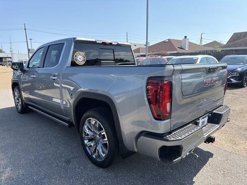 Used 2024 GMC Sierra 1500 Denali AWD/4WD image 9