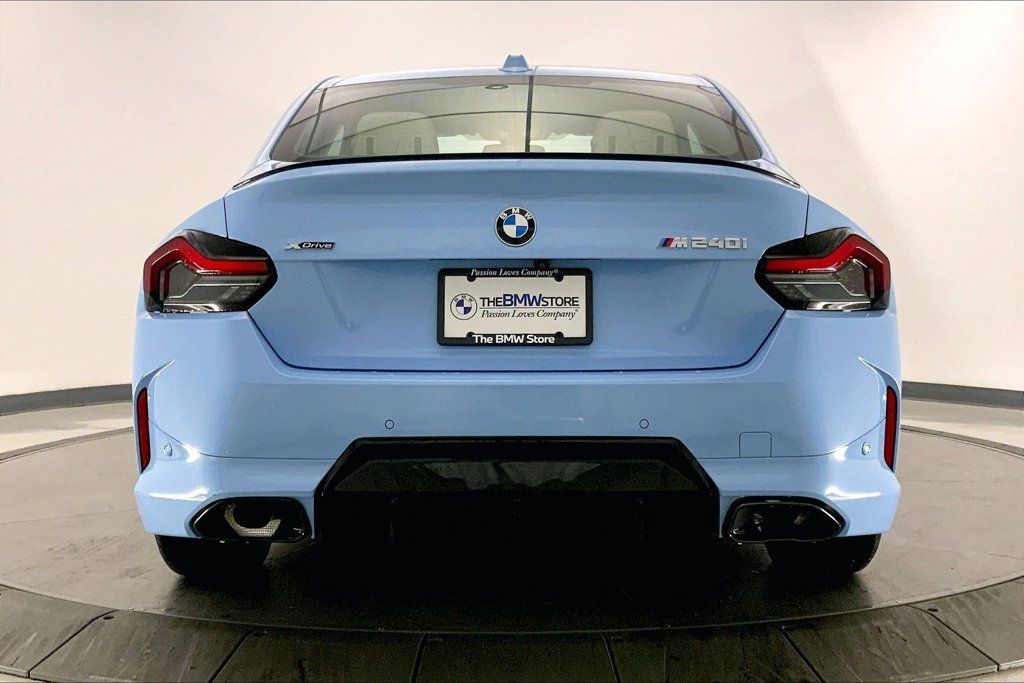 Used 2025 BMW M240i xDrive Coupe AWD/4WD image 3