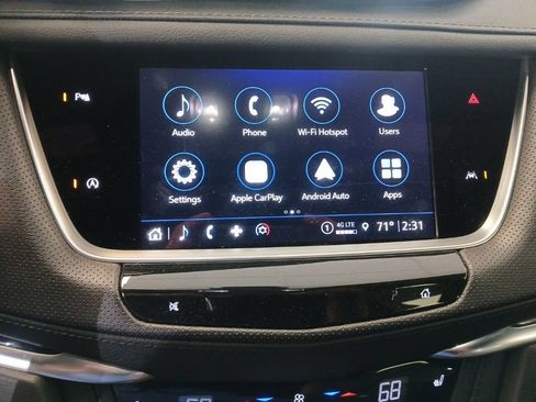 Used 2024 Cadillac XT6 Luxury AWD/4WD image 21