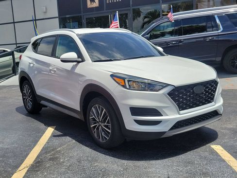 Used 2020 Hyundai Tucson SEL w/ Cargo Package FWD image 3