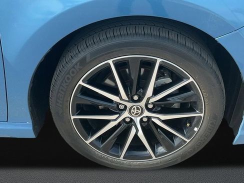 Used 2024 Toyota Camry SE w/ Convenience Package image 7