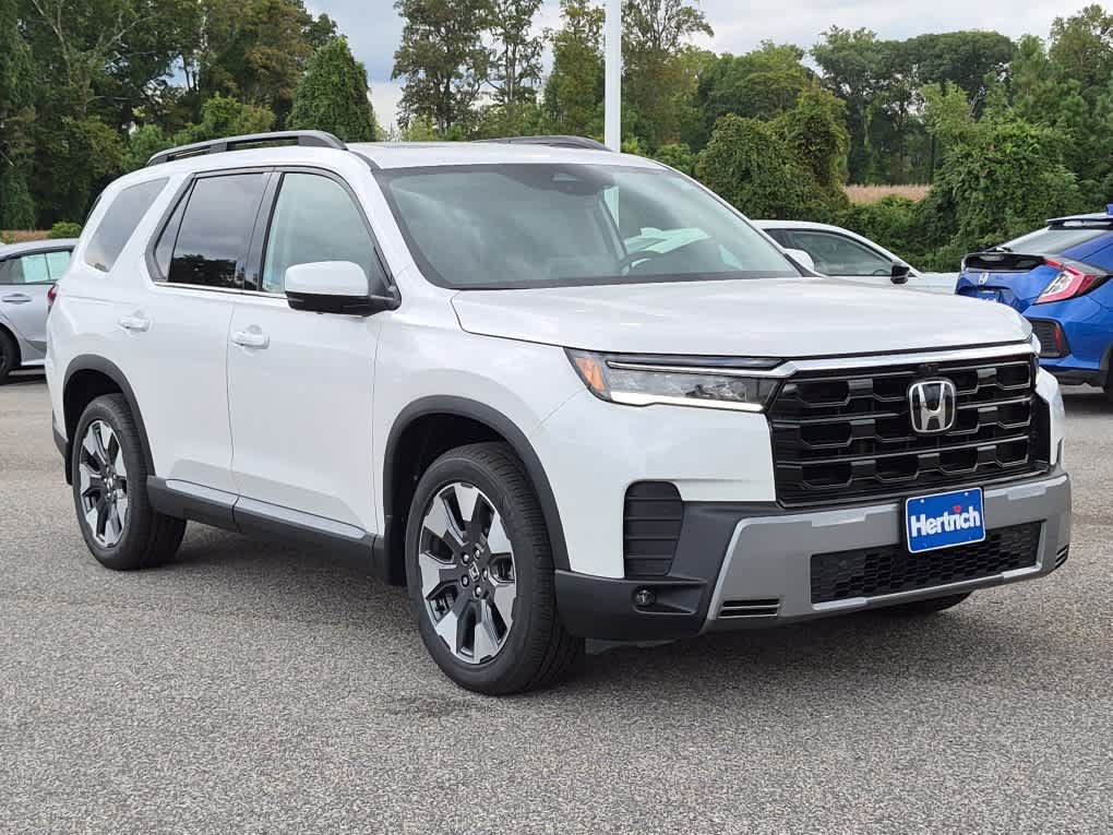 New 2026 Honda Pilot Elite image 2