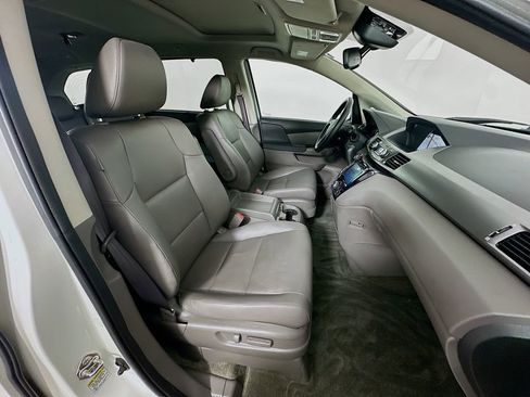 Used 2015 Honda Odyssey EX-L image 30