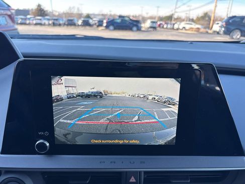 New 2026 Toyota Prius LE image 11